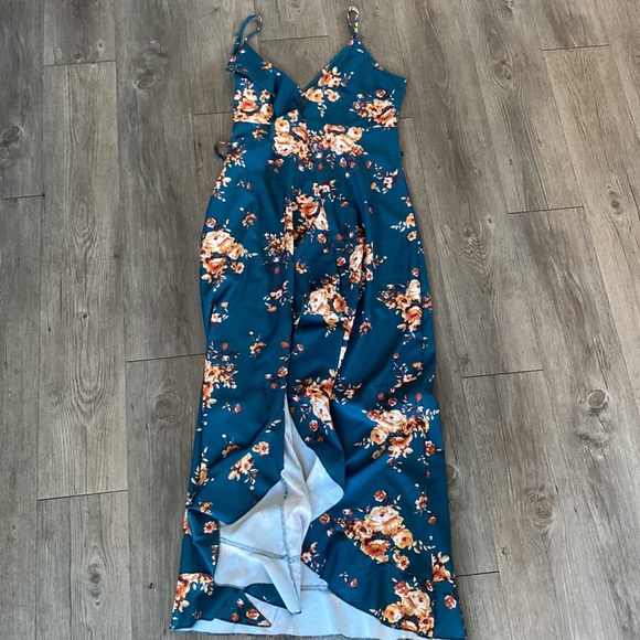 Flower Dress - size L & size M - Picture 13 of 14